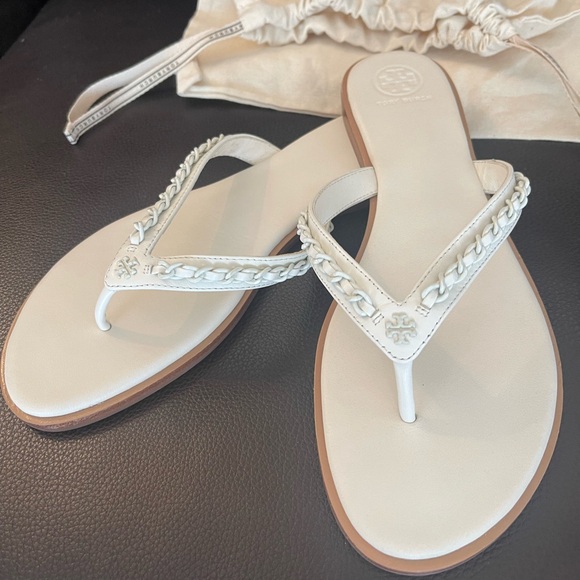 Tory Burch Shoes - NEW Tory Burch Everly Chain Thong Sandal